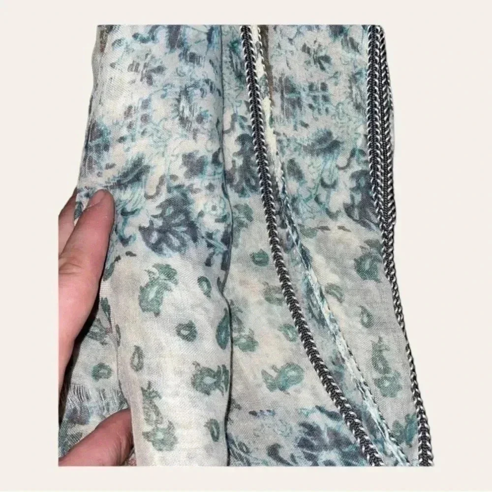 0507. NWT Maurices Fashion Scarf •‎ Patchwork Floral/Striped Print • Pink & Blue